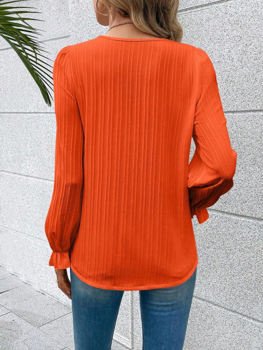 Séraphine™ | Blouse d'été à col en V avec détails ajourés