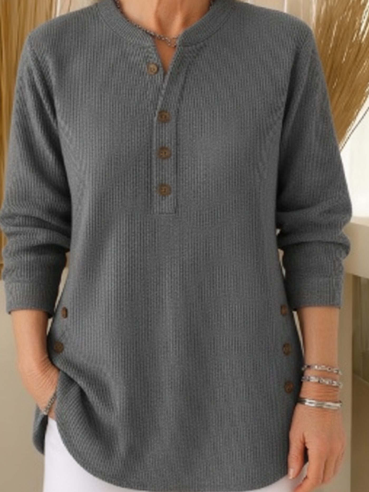 Séraphine™ | Colette | Pull Long Douillet à Boutons Raffinés